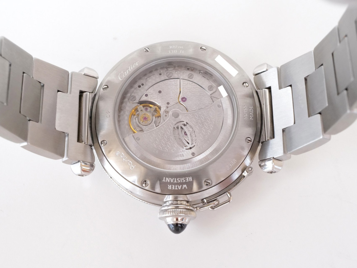 Швейцарський годинник Cartier Pasha GMT Power Reserve 38