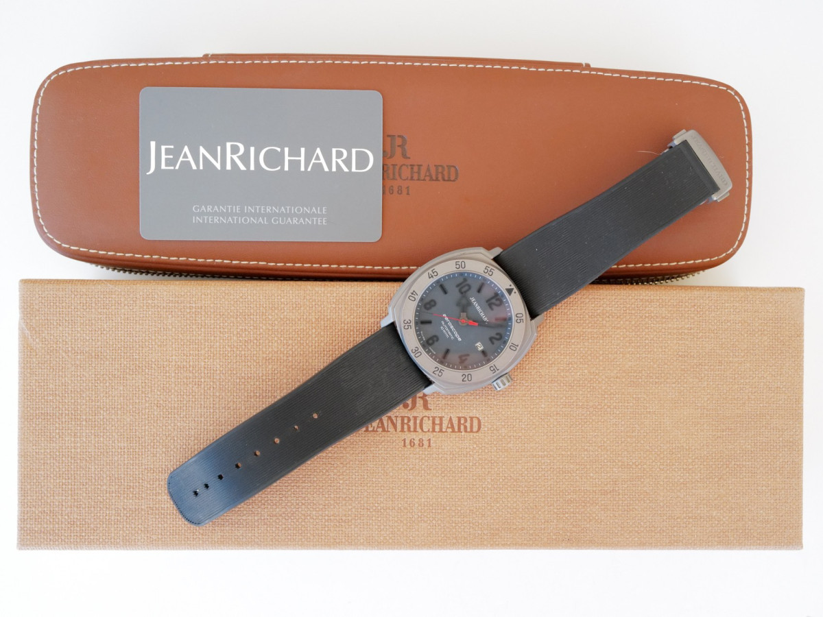 Швейцарський годинник JeanRichard Aeroscope Date Titanium 44