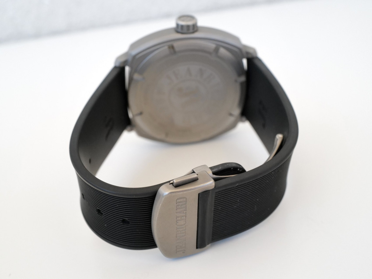 Швейцарський годинник JeanRichard Aeroscope Date Titanium 44