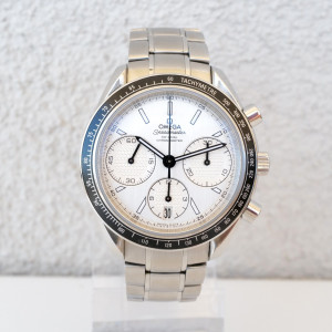 Швейцарський годинник Omega Speedmaster Racing Chronograph White Dial 40
