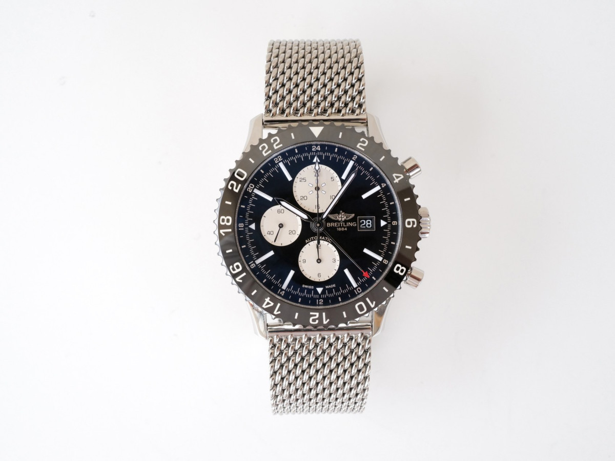 Швейцарський годинник Breitling Chronoliner Chronograph GMT Black Dial 46