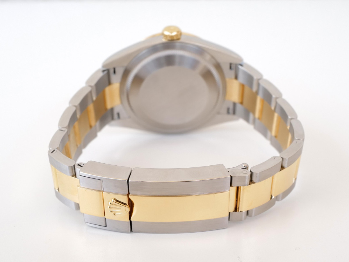 Швейцарський годинник Rolex Explorer 36 Oyster Perpetual Steel 18K Yellow Gold Black Dial