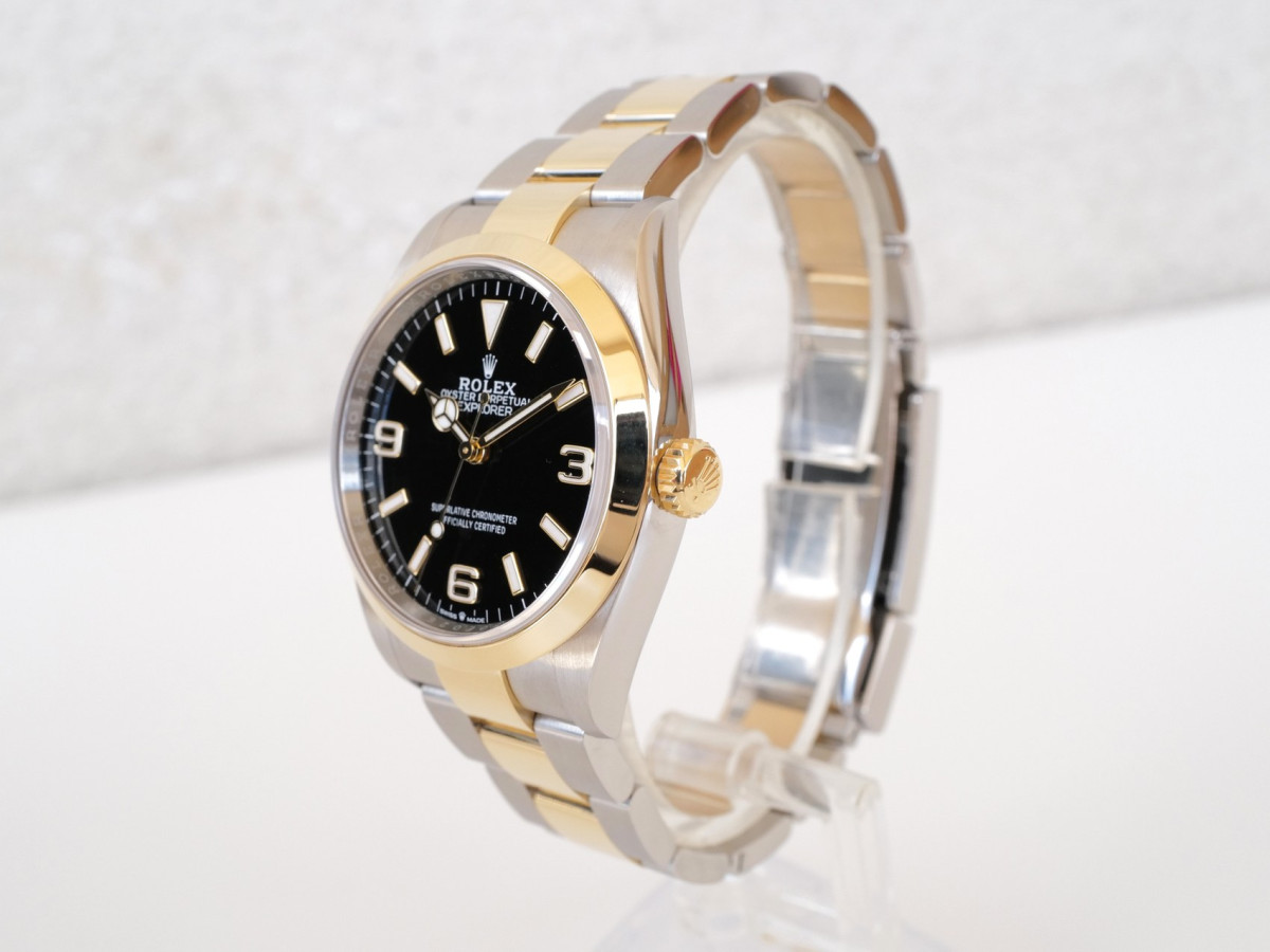 Швейцарський годинник Rolex Explorer 36 Oyster Perpetual Steel 18K Yellow Gold Black Dial