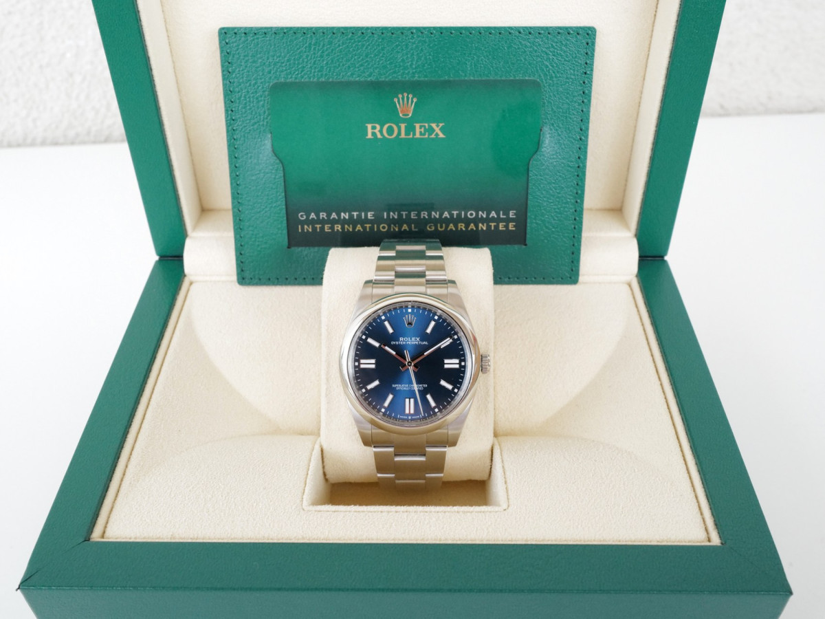 Швейцарський годинник Rolex Oyster Perpetual 41 Blue Dial (2024)