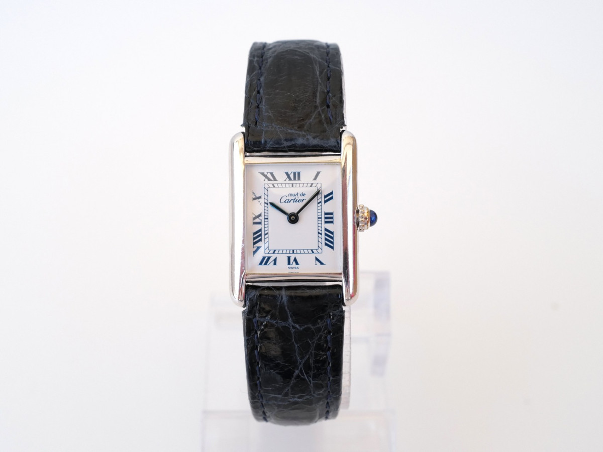 Швейцарские часы Cartier Must Tank Ivory Roman Dial