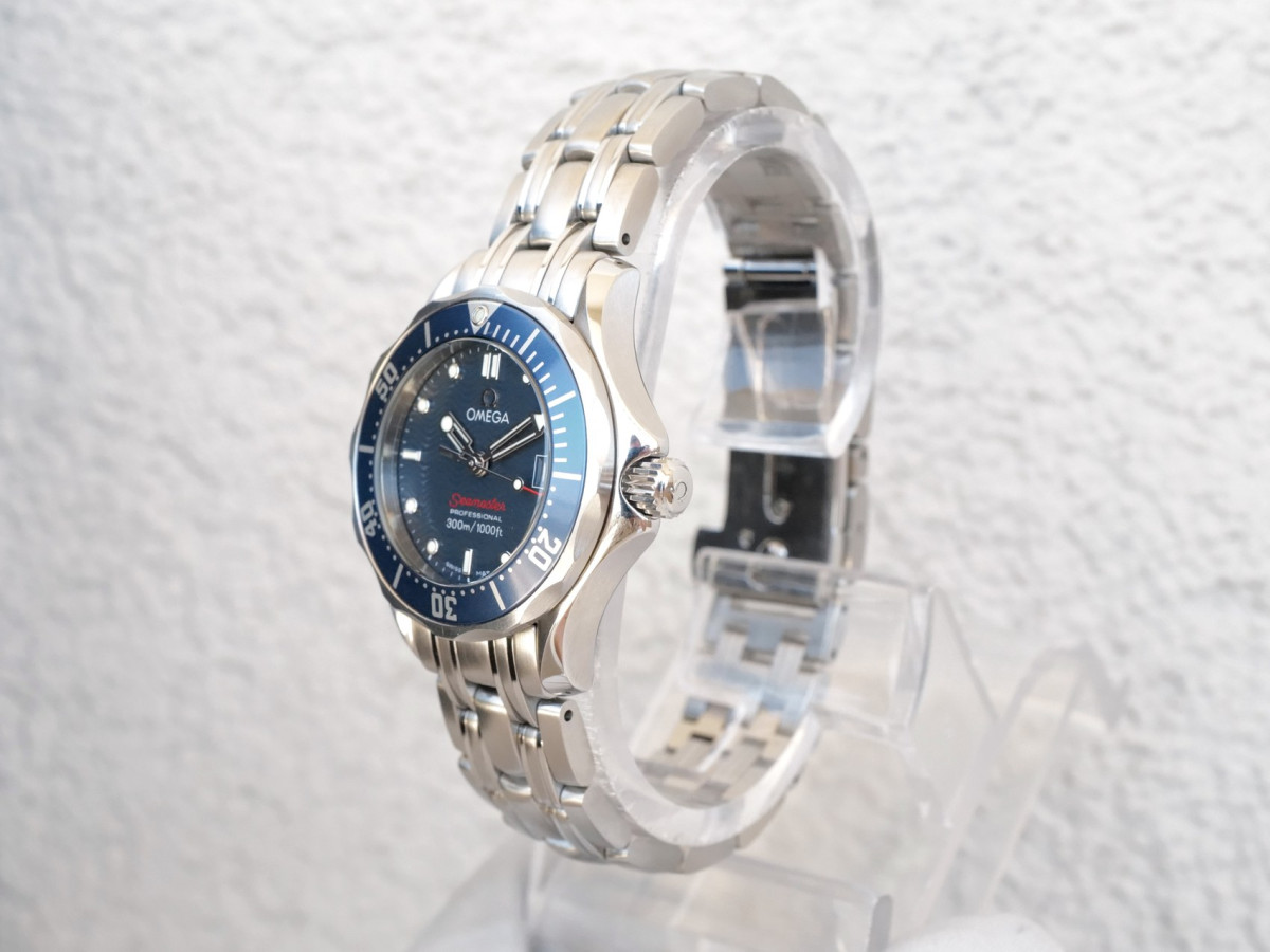 Швейцарские часы Omega Seamaster Diver 300M 28