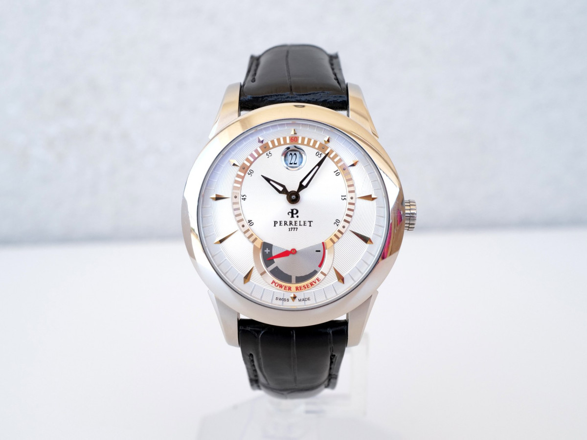Швейцарские часы Perrelet Date Power Reserve 40