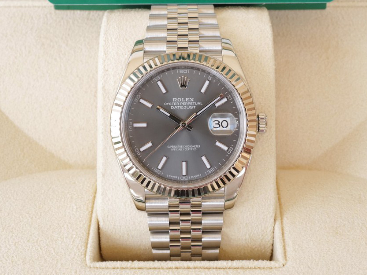 Швейцарские часы Rolex Datejust 41 Rhodium Dial Jubilee (2024)