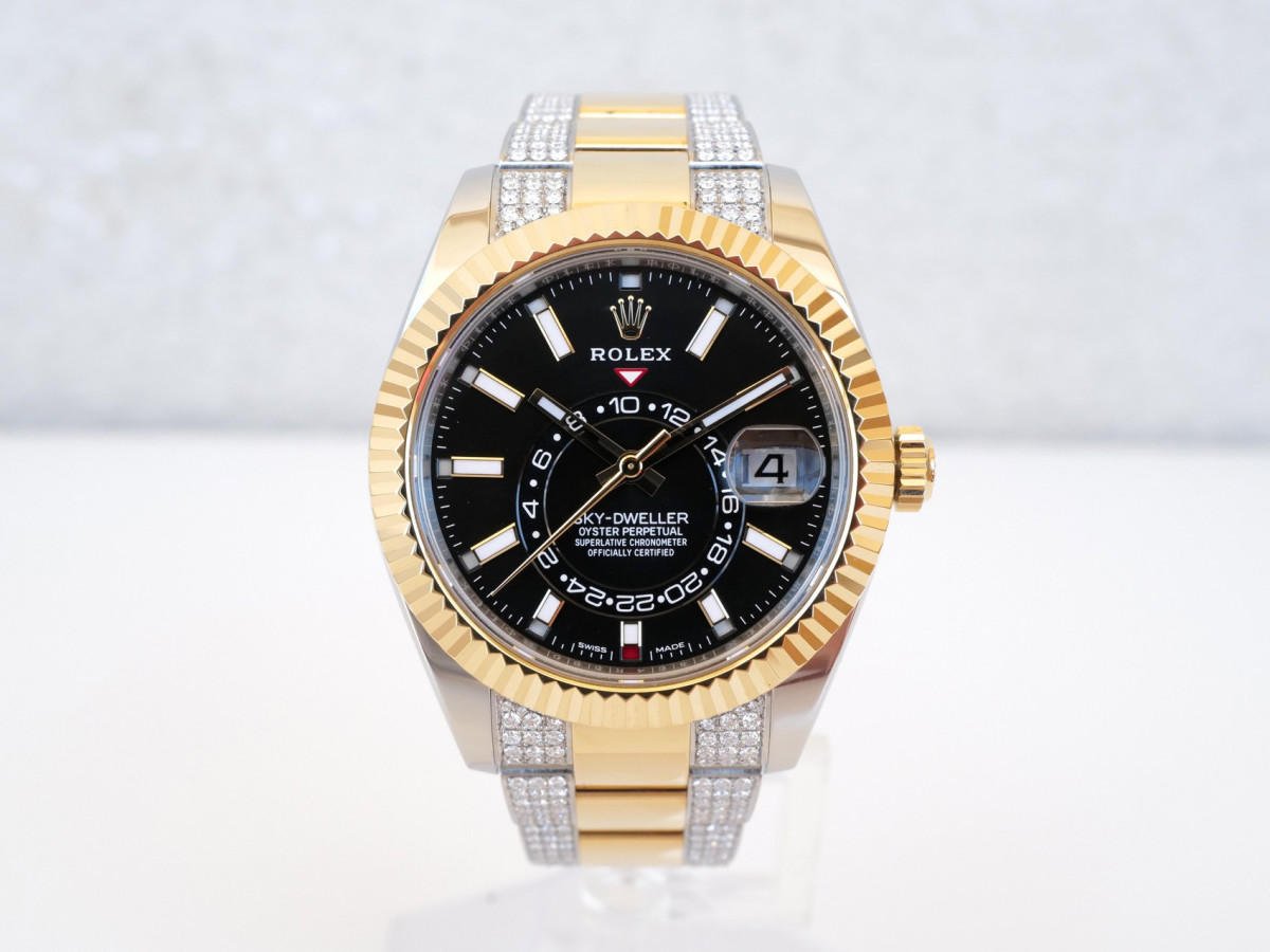 Swiss watch Rolex Sky-Dweller 42 Oyster Steel 18K Yellow Gold Black Dial