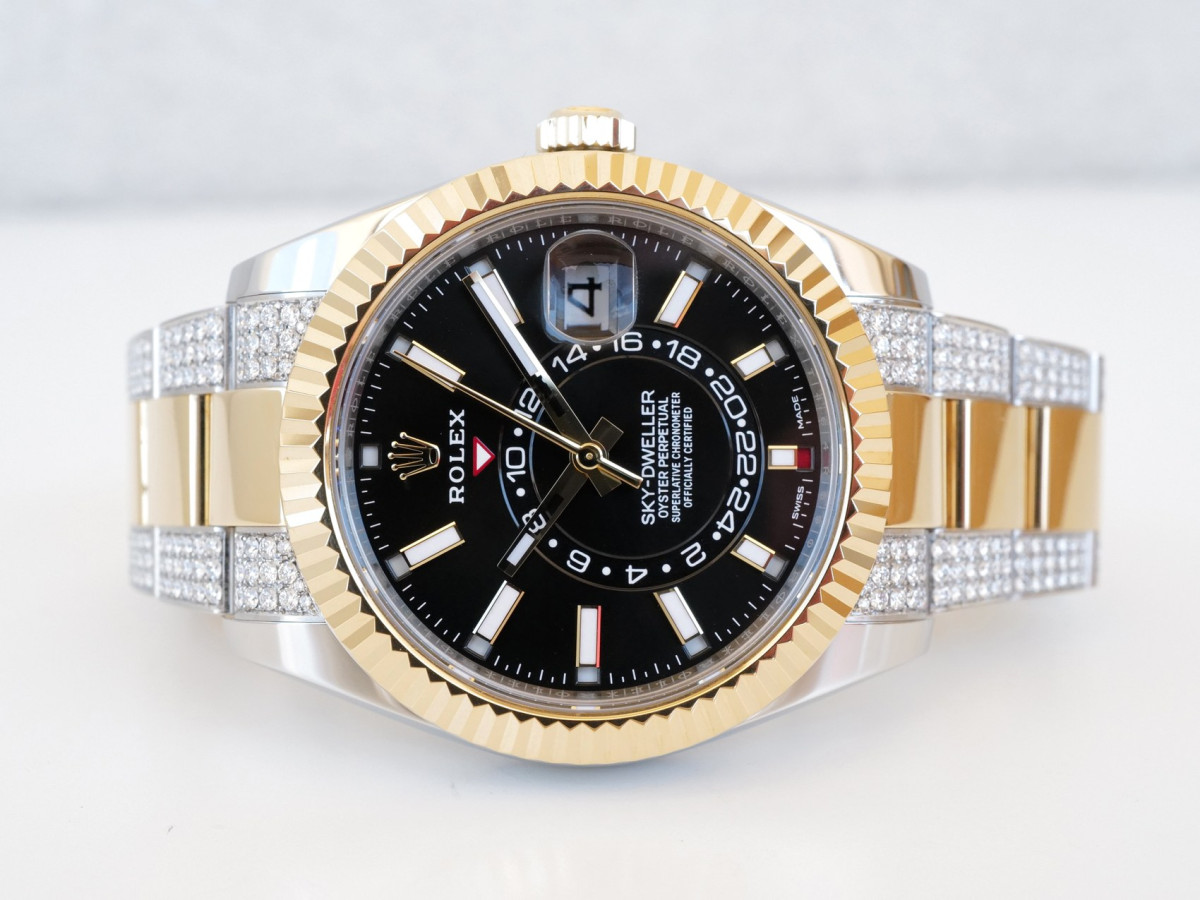 Swiss watch Rolex Sky-Dweller 42 Oyster Steel 18K Yellow Gold Black Dial