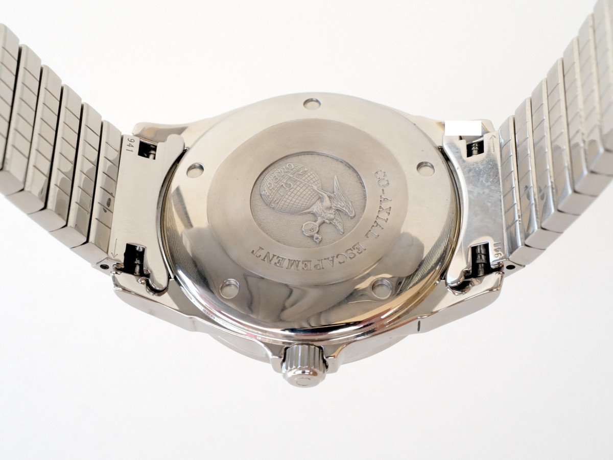 Швейцарские часы Omega De Ville Co-Axial Black Dial 38