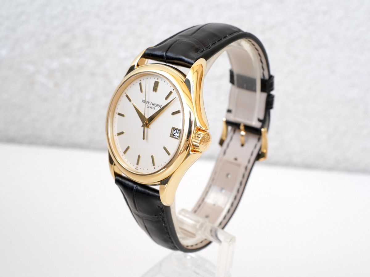 Швейцарские часы Patek Philippe Calatrava 18K Yellow Gold 37