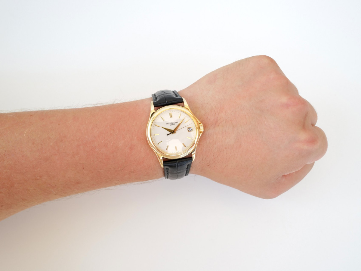 Швейцарские часы Patek Philippe Calatrava 18K Yellow Gold 37