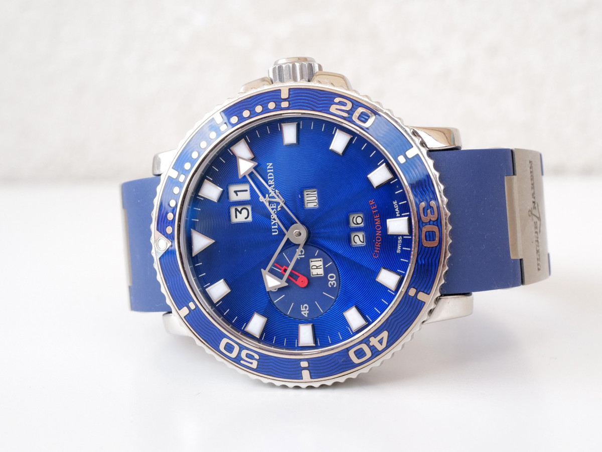Швейцарские часы Ulysse Nardin Marine Aqua Perpetual GMT Limited Edition 43