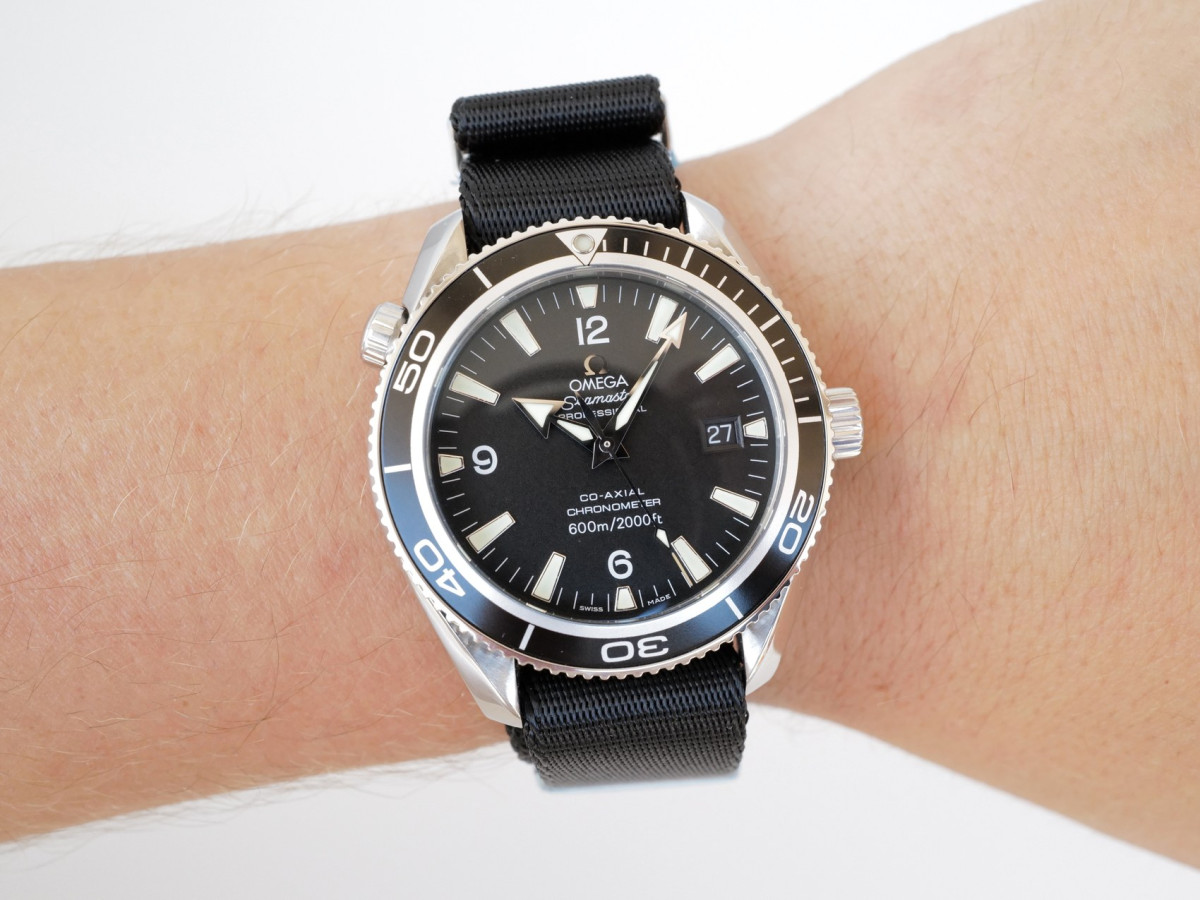 Швейцарские часы Omega Seamaster Planet Ocean Black Dial 42