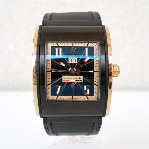 Swiss watch Hysek Kilada Power Reserve