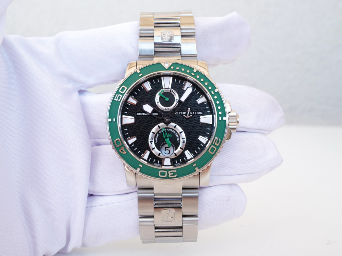 Швейцарские часы Ulysse Nardin Maxi Marine Diver Limited Edition of 100 Green Bezel 43