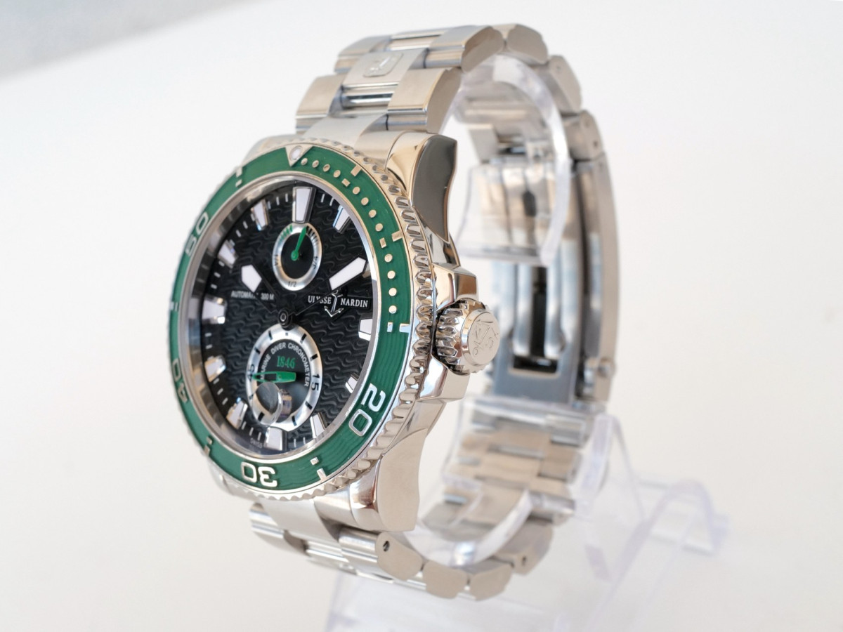 Швейцарские часы Ulysse Nardin Maxi Marine Diver Limited Edition of 100 Green Bezel 43