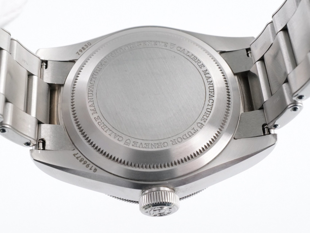 Швейцарские часы Tudor Black Bay GMT Pepsi 41