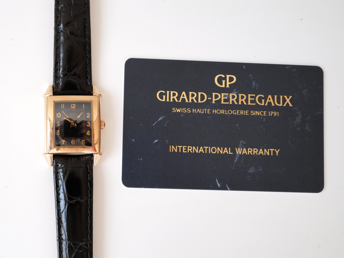 Swiss watch Girard Perregaux 1945 Vintage Ladies Quartz 18K Rose Gold