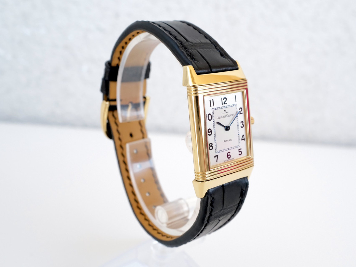 Swiss watch Jaeger-LeCoultre Reverso Classique 18K Yellow Gold