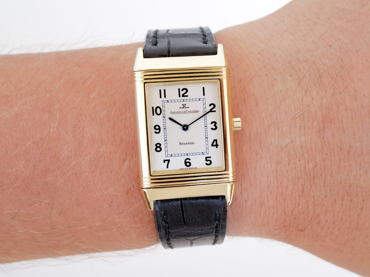 Swiss watch Jaeger-LeCoultre Reverso Classique 18K Yellow Gold