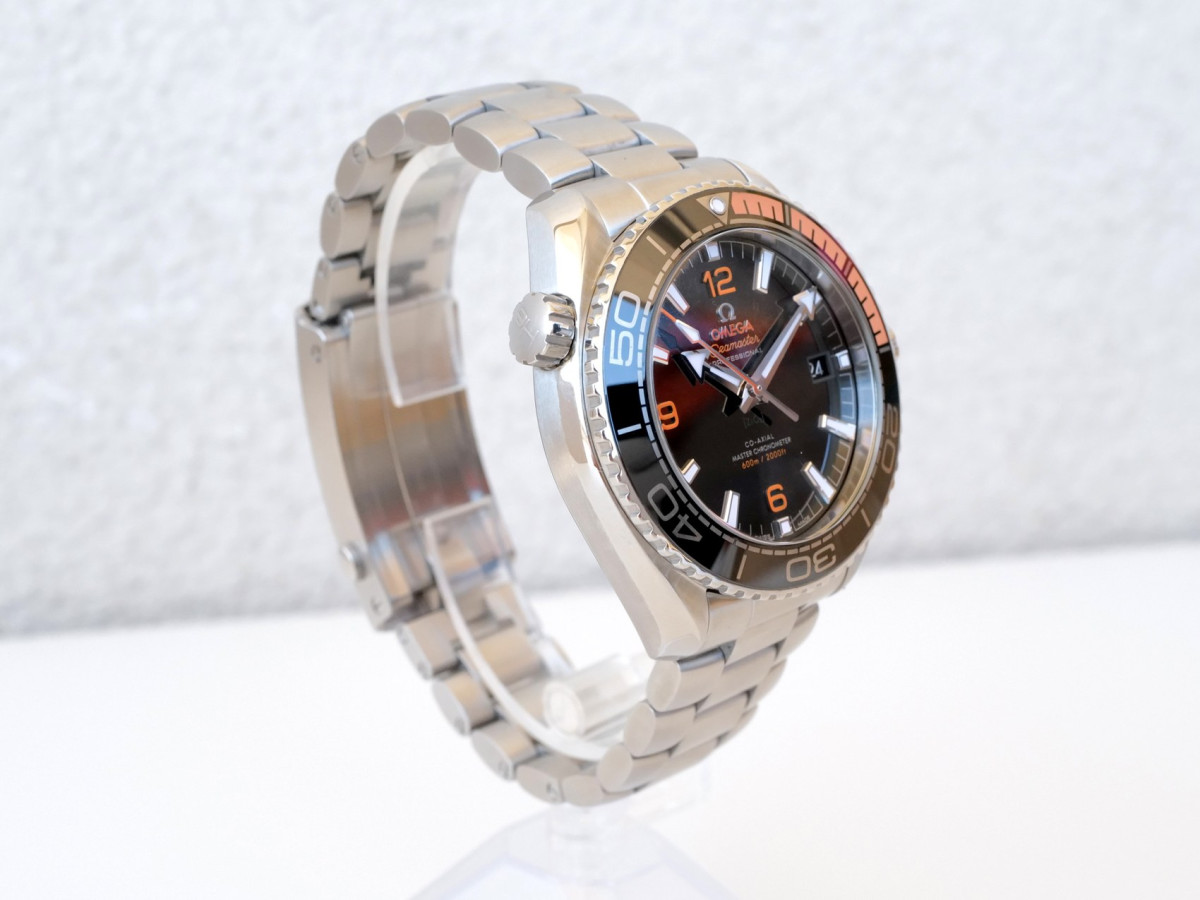 Швейцарський годинник Omega Seamaster Planet Ocean 600M Black Dial 44