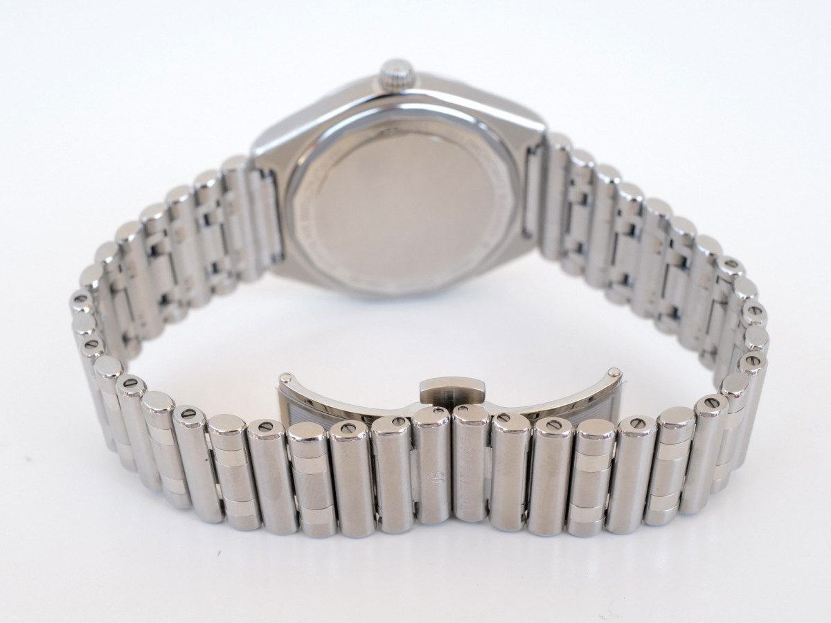 Швейцарський годинник Breitling Chronomat Mother Of Pearl Diamond Dial 36