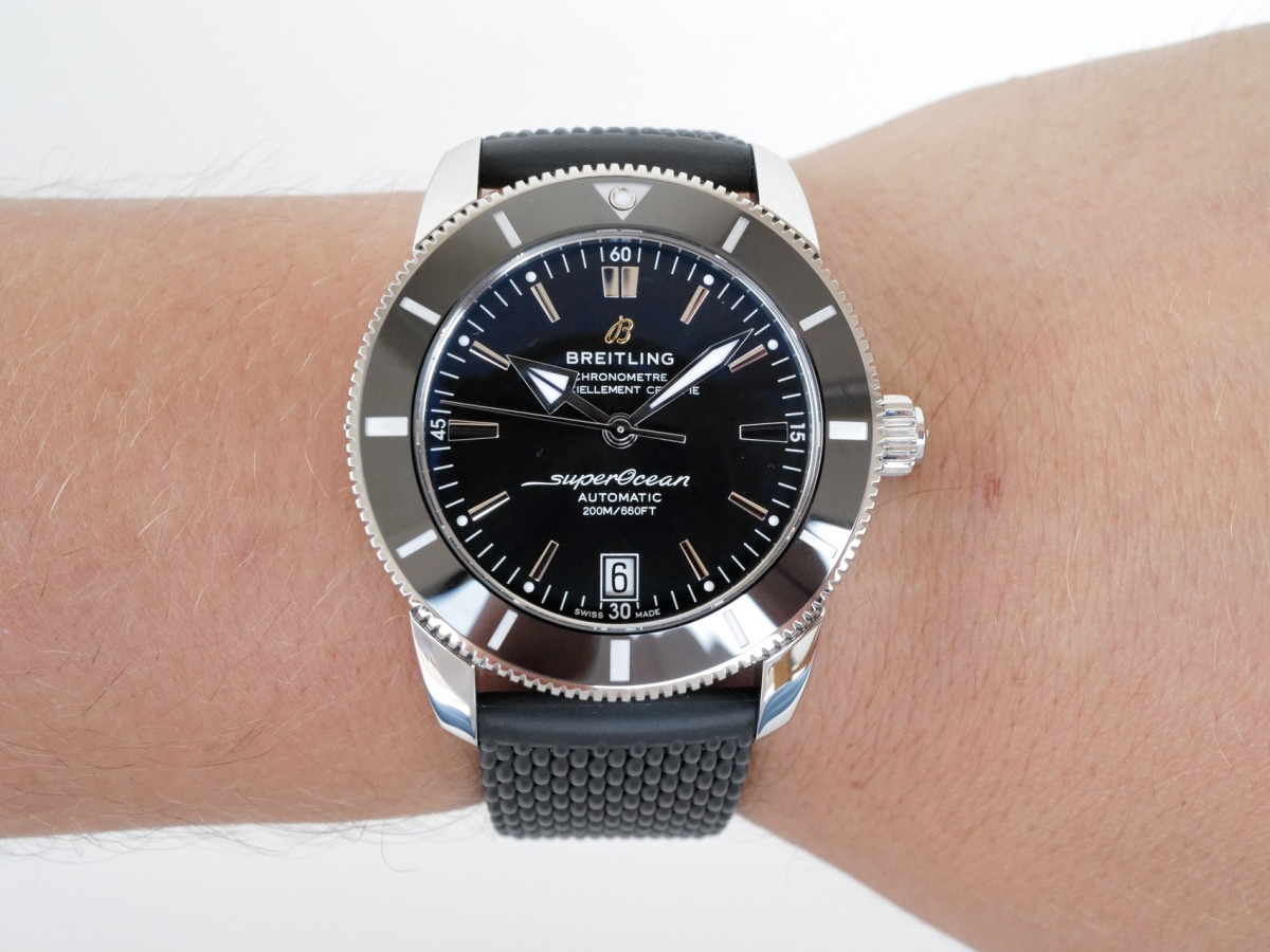 Швейцарские часы Breitling Superocean Heritage B20 Automatic 42