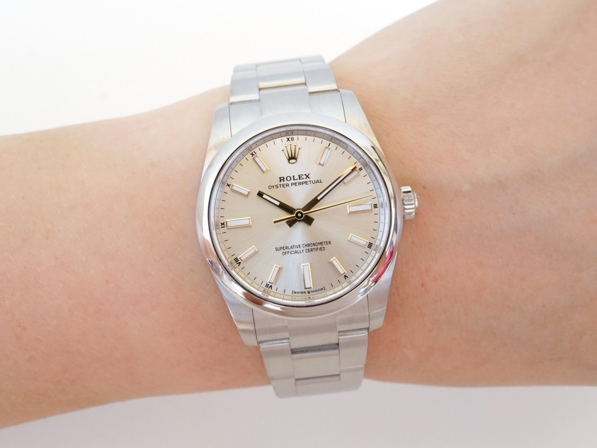 Швейцарские часы Rolex Oyster Perpetual 34 Silver Dial (2022)