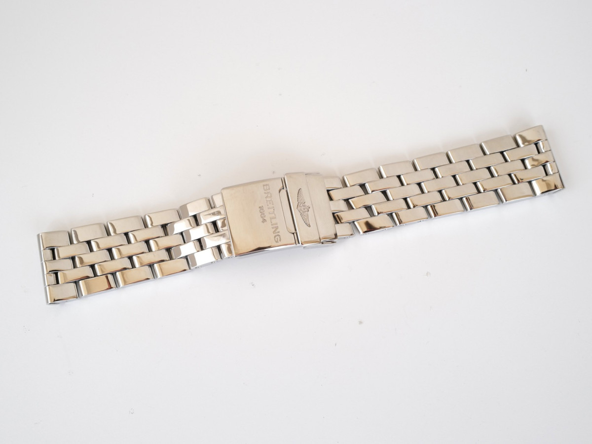 Швейцарские часы Breitling Bracelet Pilot 22
