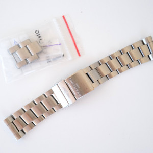 Швейцарские часы Breitling Bracelet Professional III 22