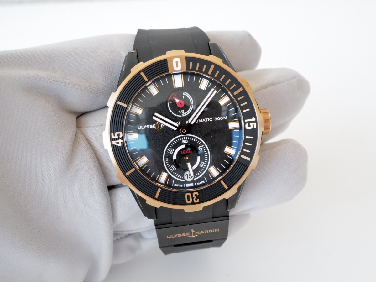 Швейцарський годинник Ulysse Nardin Diver Titanium 18K Rose Gold 44