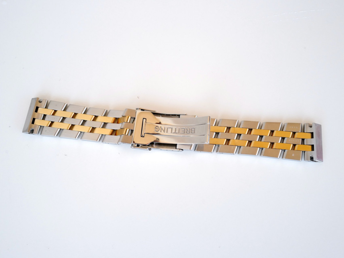 Швейцарские часы Breitling Chronomat Evolution 44