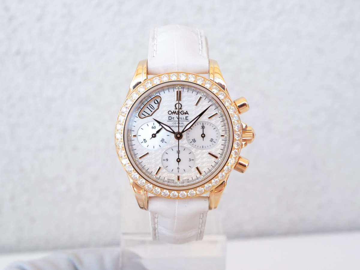 Швейцарские часы Omega De Ville Co-Axial Chronograph MOP Dial Diamonds 18K Rose Gold 35