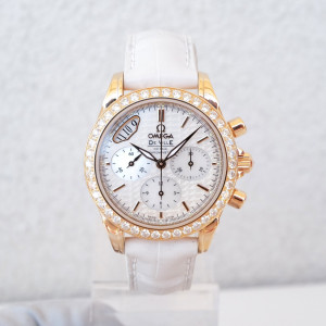 Швейцарские часы Omega De Ville Co-Axial Chronograph MOP Dial Diamonds 18K Rose Gold 35