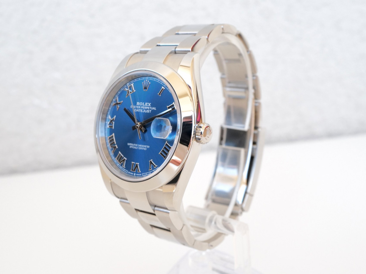 Швейцарские часы Rolex Datejust 41 Blue Roman Dial Oyster Bracelet