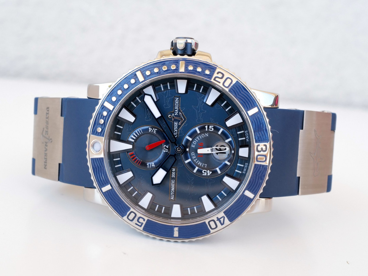 Швейцарський годинник Ulysse Nardin Maxi Marine Titanium Diver Hammerhead Shark Limited Edition 45