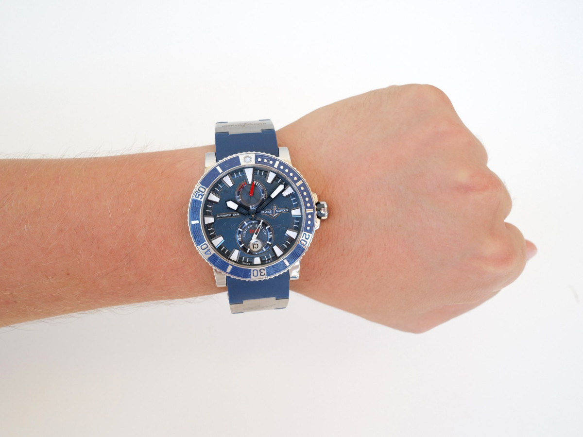 Швейцарський годинник Ulysse Nardin Maxi Marine Titanium Diver Hammerhead Shark Limited Edition 45