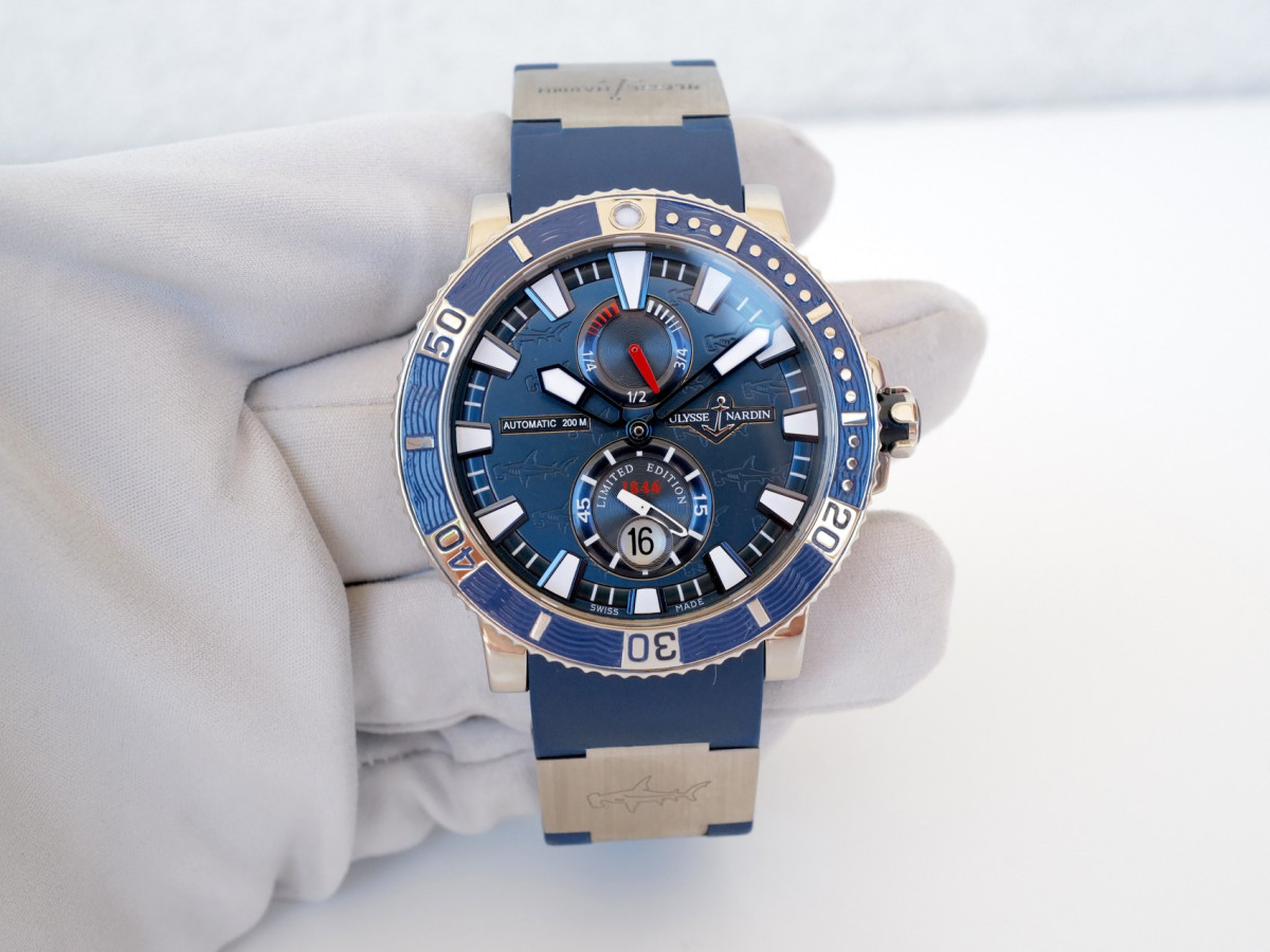Швейцарський годинник Ulysse Nardin Maxi Marine Titanium Diver Hammerhead Shark Limited Edition 45