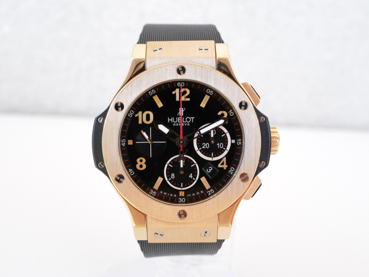 Швейцарские часы Hublot Big Bang Original 18K Rose Gold 44
