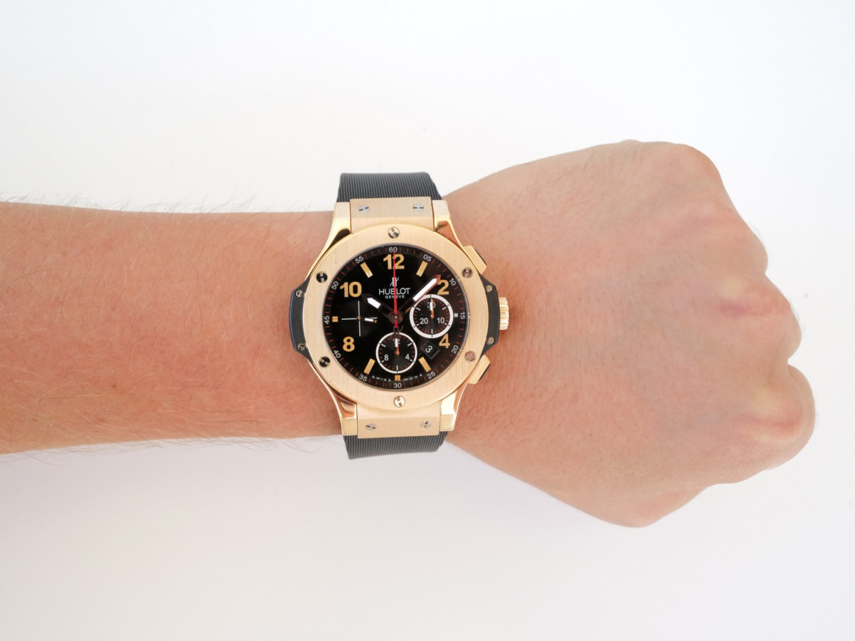 Швейцарские часы Hublot Big Bang Original 18K Rose Gold 44