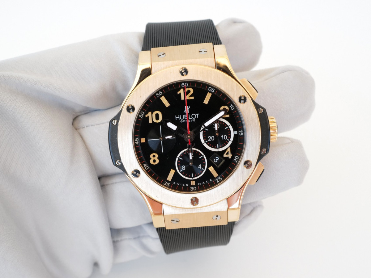 Швейцарские часы Hublot Big Bang Original 18K Rose Gold 44