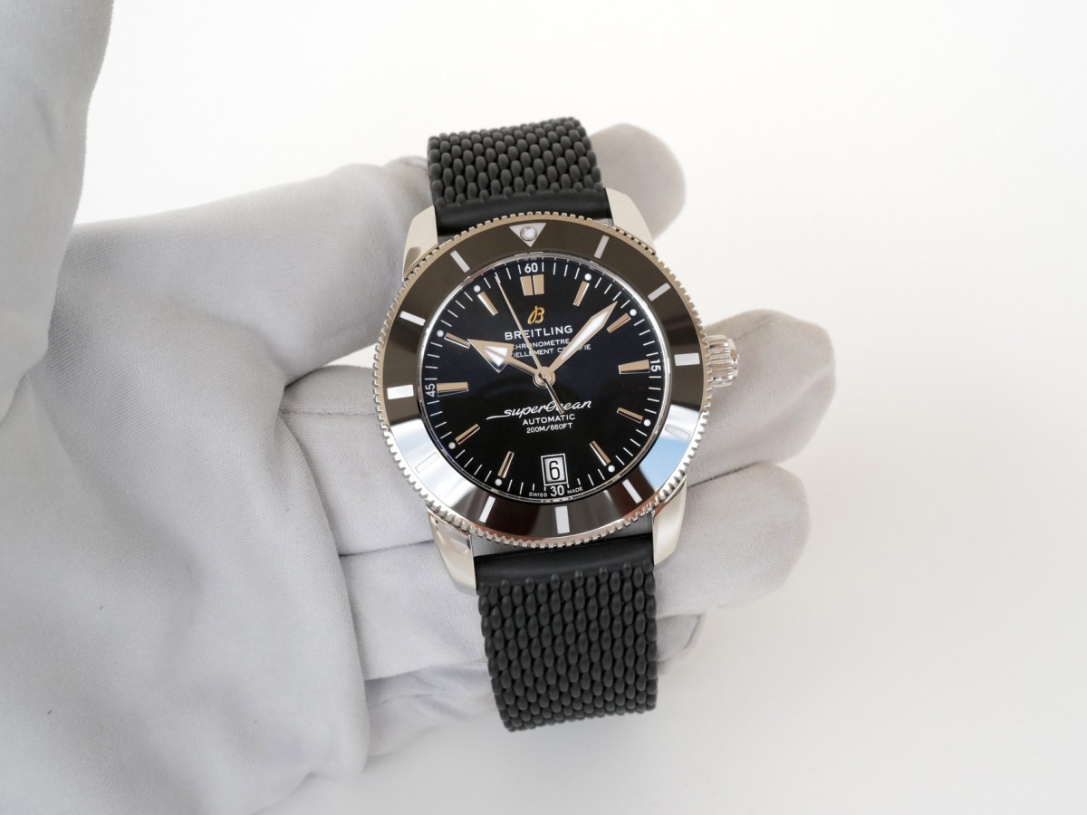 Швейцарський годинник Breitling Superocean Heritage B20 Automatic 42