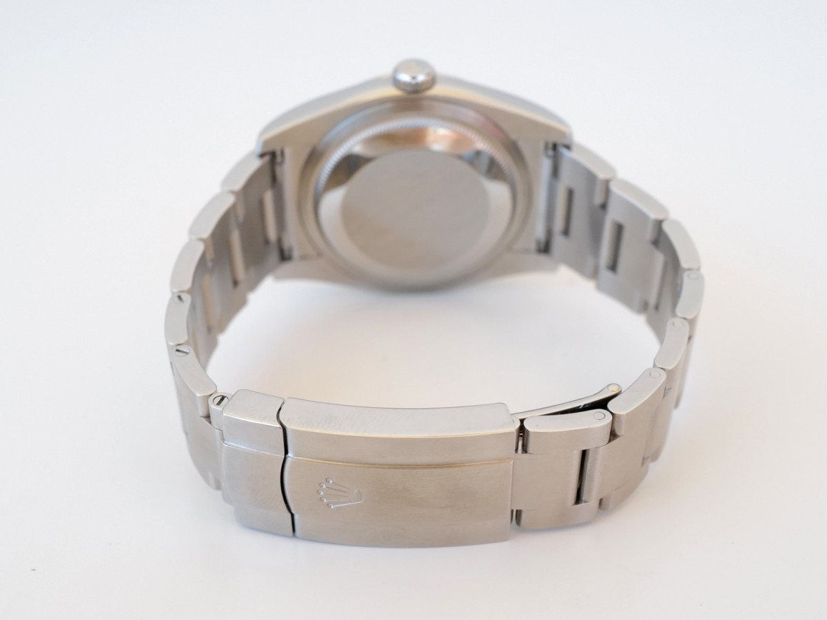 Швейцарские часы Rolex Oyster Perpetual 36 White Dial