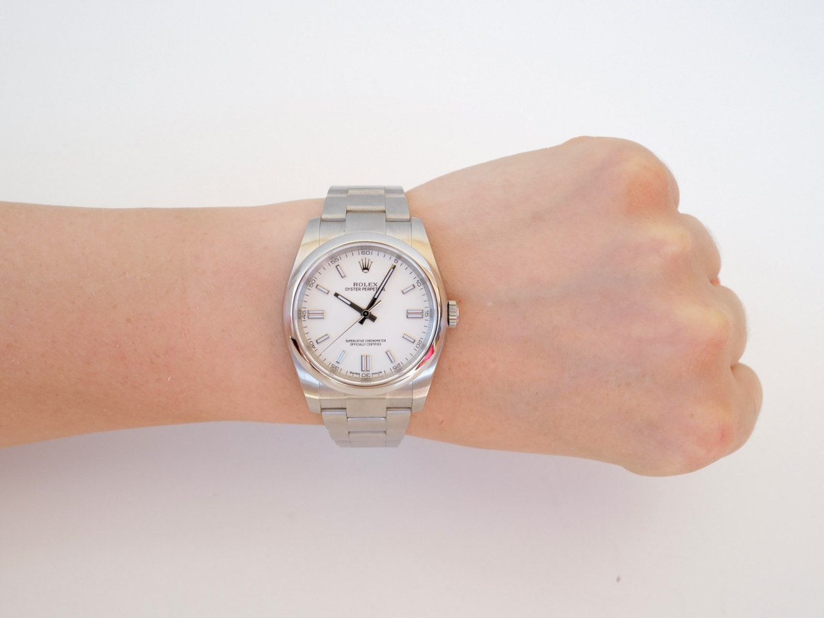 Швейцарские часы Rolex Oyster Perpetual 36 White Dial