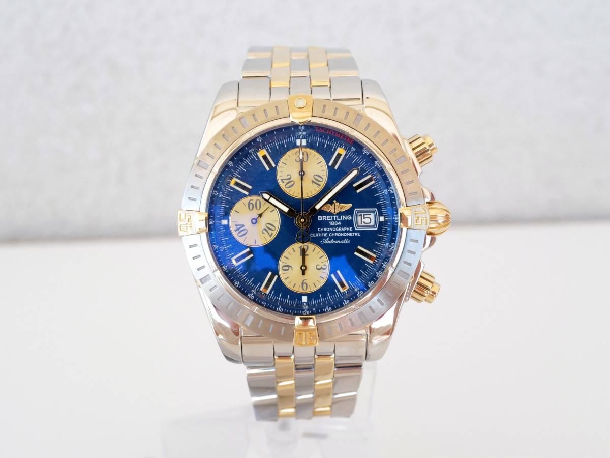 Швейцарские часы Breitling Chronomat Evolution Blue Dial 44