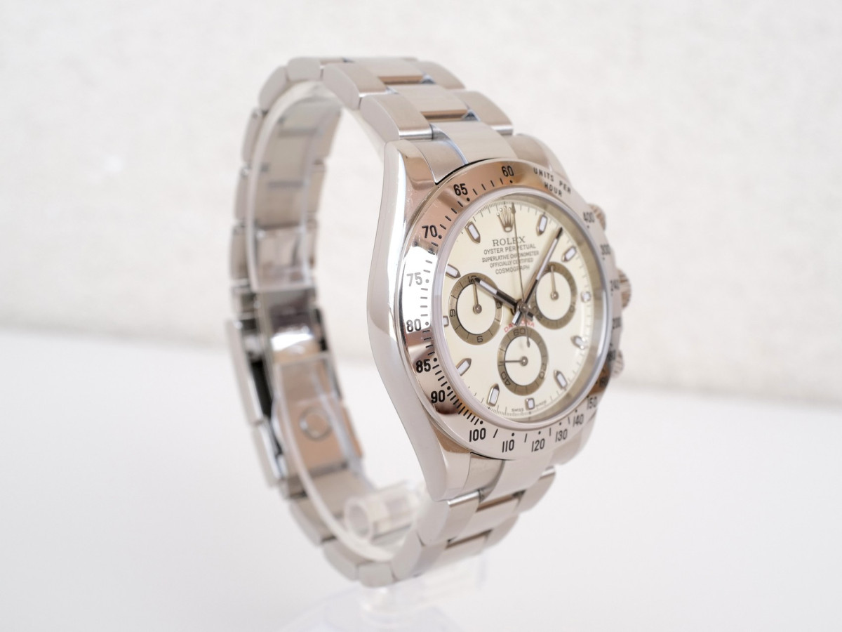 Швейцарские часы Rolex Cosmograph Daytona Panna Cream Dial