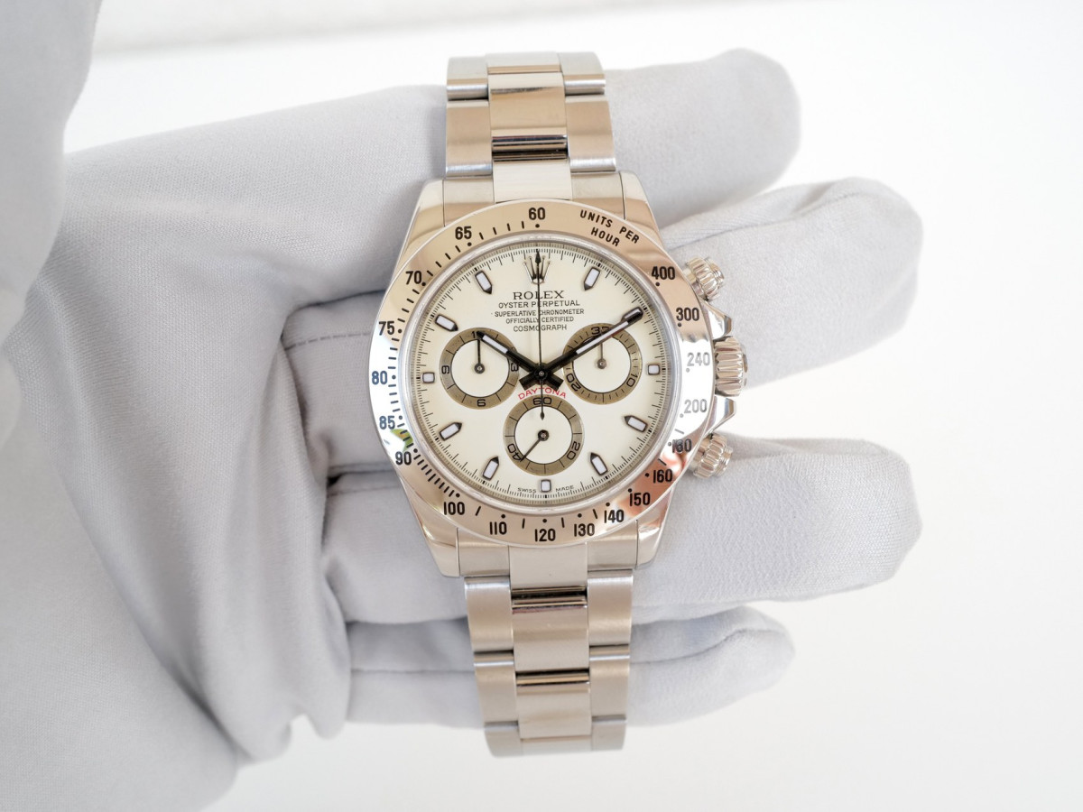 Швейцарские часы Rolex Cosmograph Daytona Panna Cream Dial