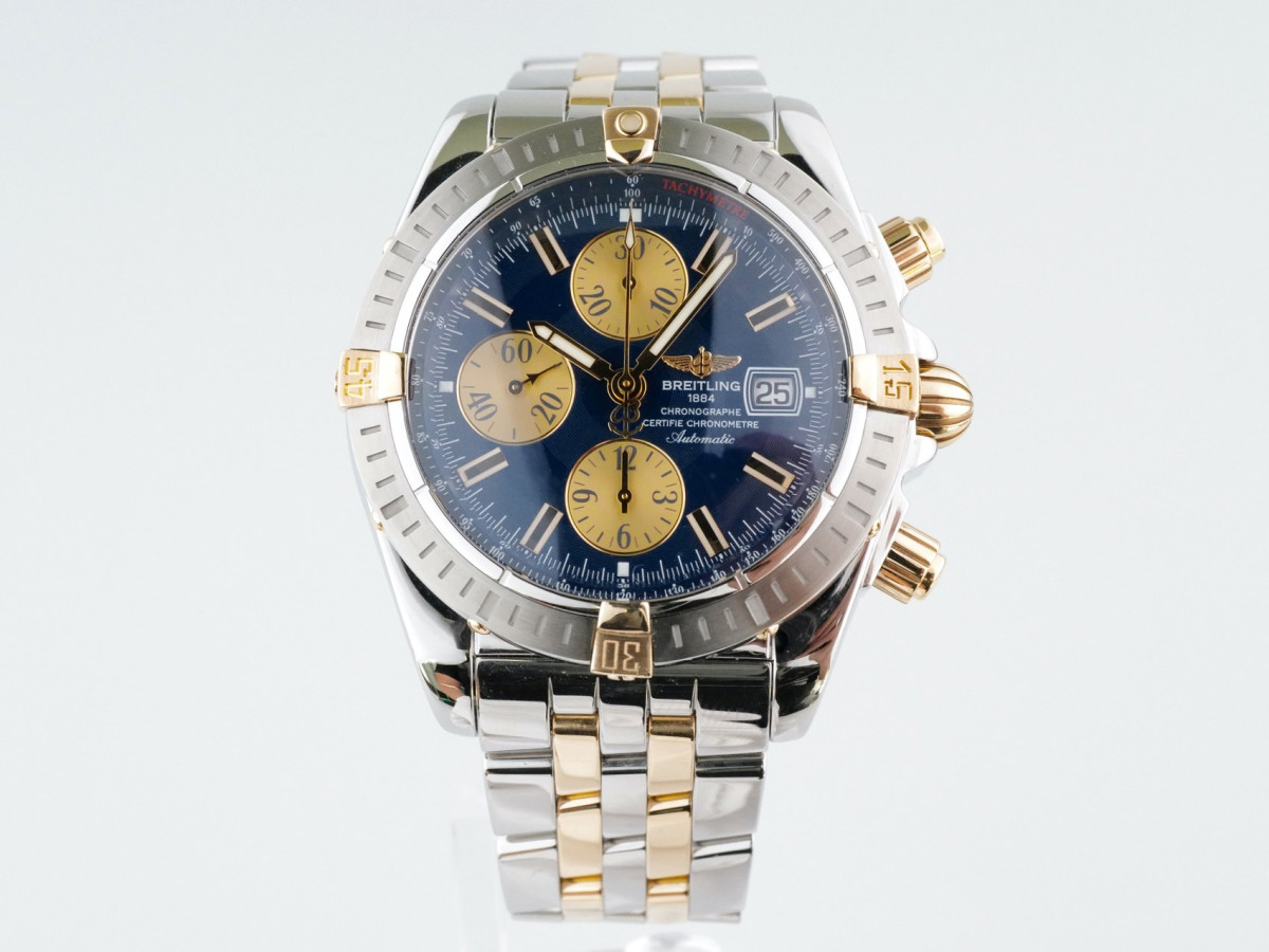 Швейцарские часы Breitling Chronomat Evolution Blue Dial Gold Steel 44